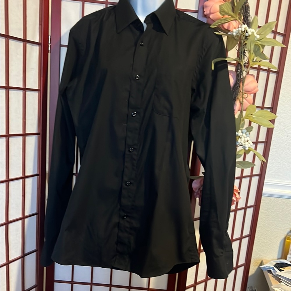 Classic Black Dress Shirt with Long Sleeves and Standard Collar